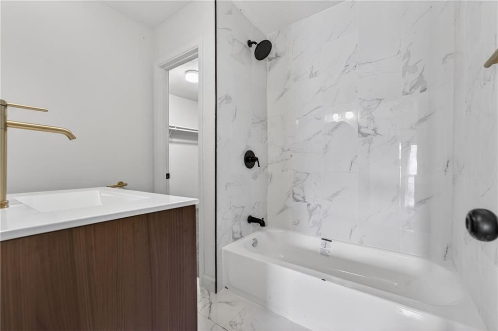 1301 Ada Street — photo 28