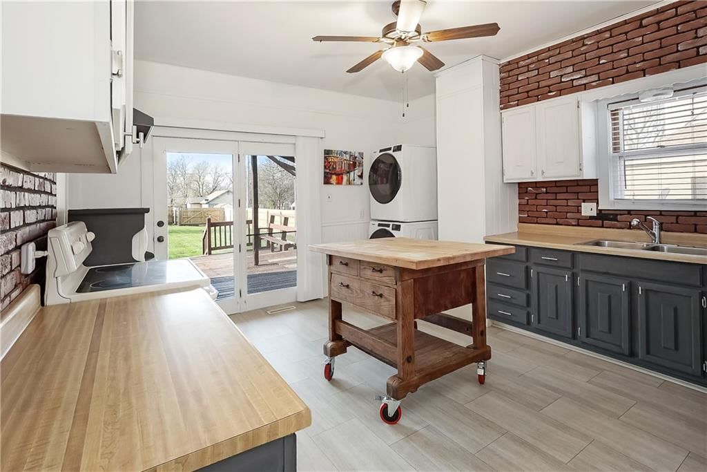 705 W Mechanic Street — photo 10