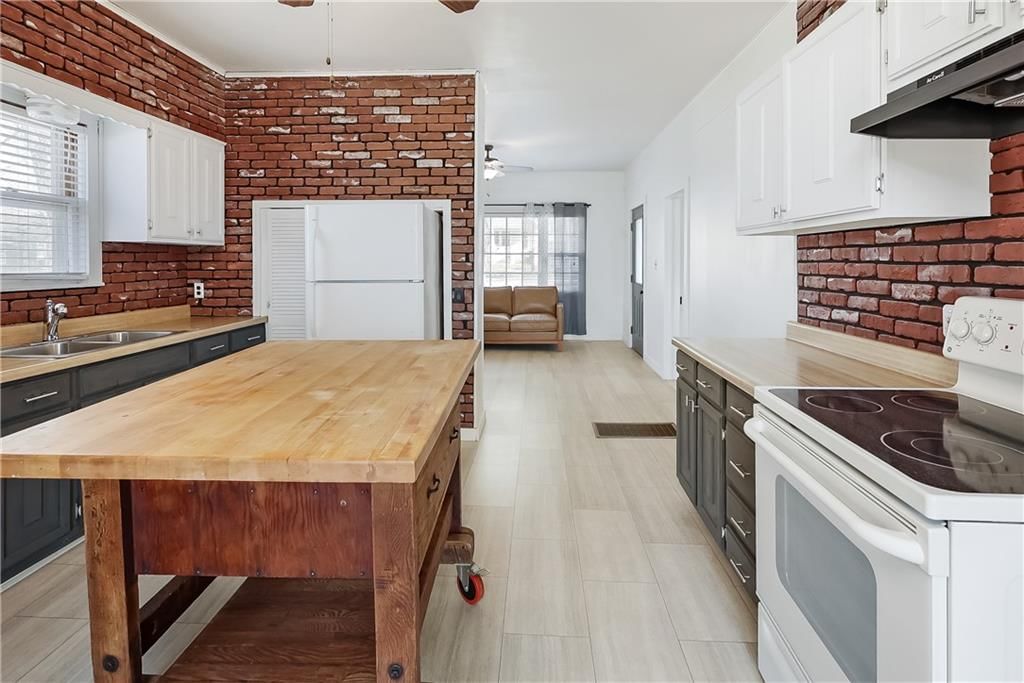 705 W Mechanic Street — photo 11