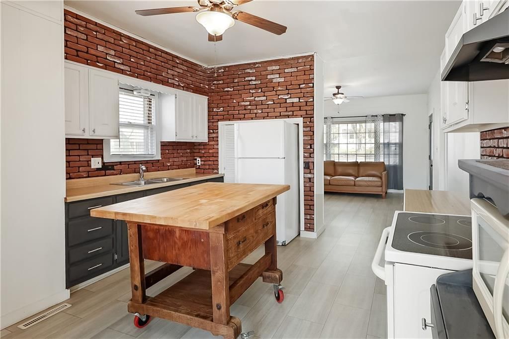 705 W Mechanic Street — photo 12