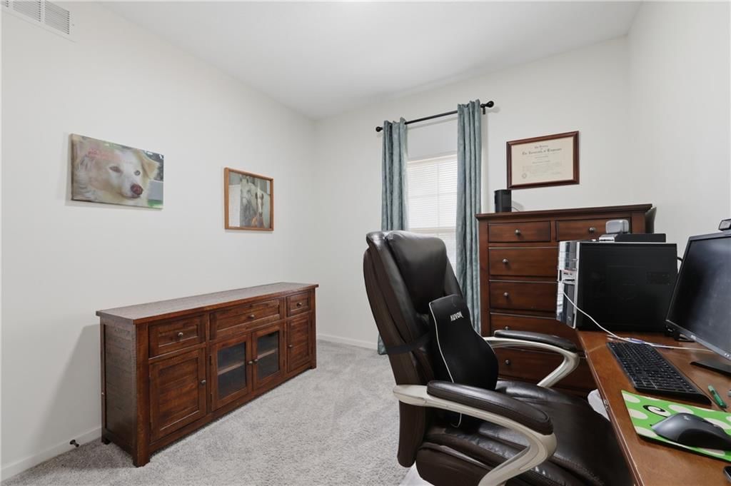 1611 NW Nicholas Drive — photo 19