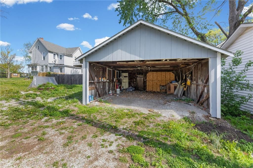 303 E Wea Street — photo 36