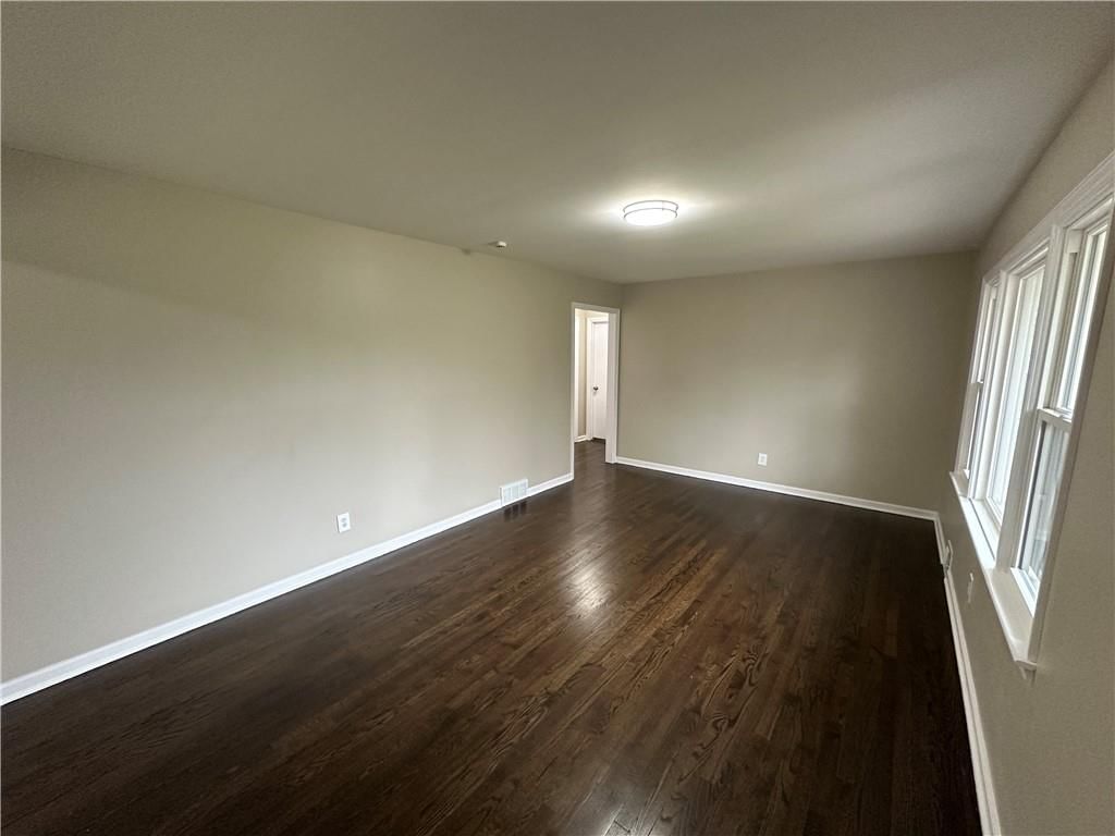 8049 Kessler Lane — photo 3