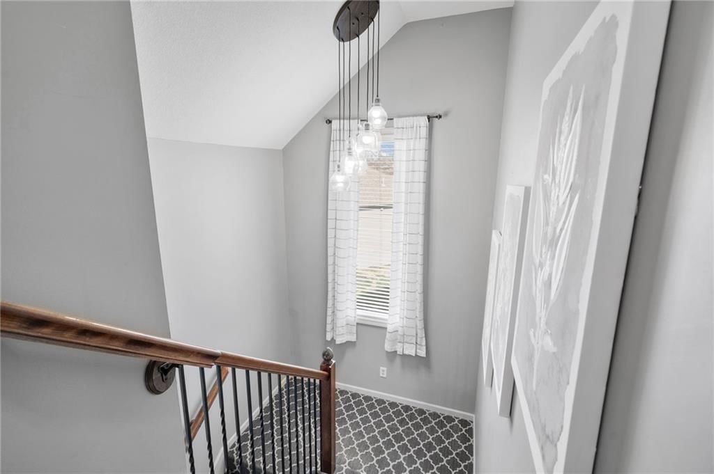 1303 Ashdown Circle — photo 33