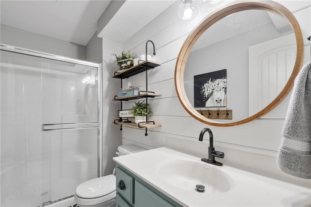 1303 Ashdown Circle — photo 35