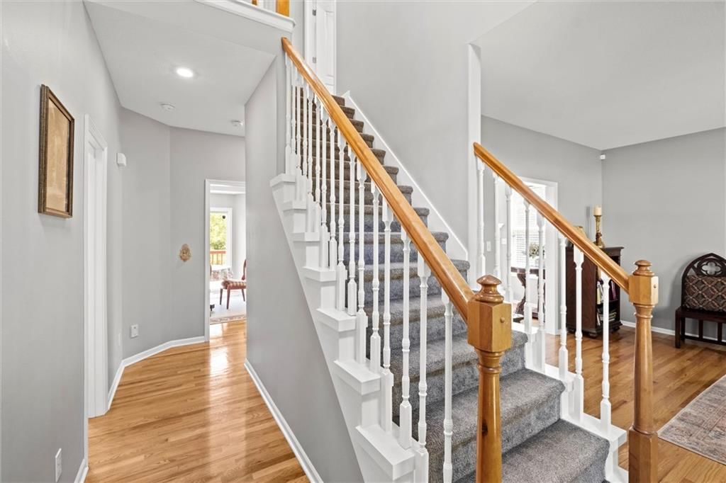 1708 Brookdale Drive — photo 5