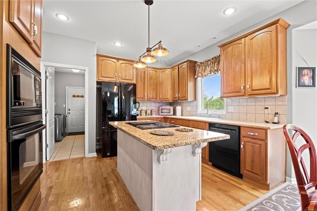 1708 Brookdale Drive — photo 9