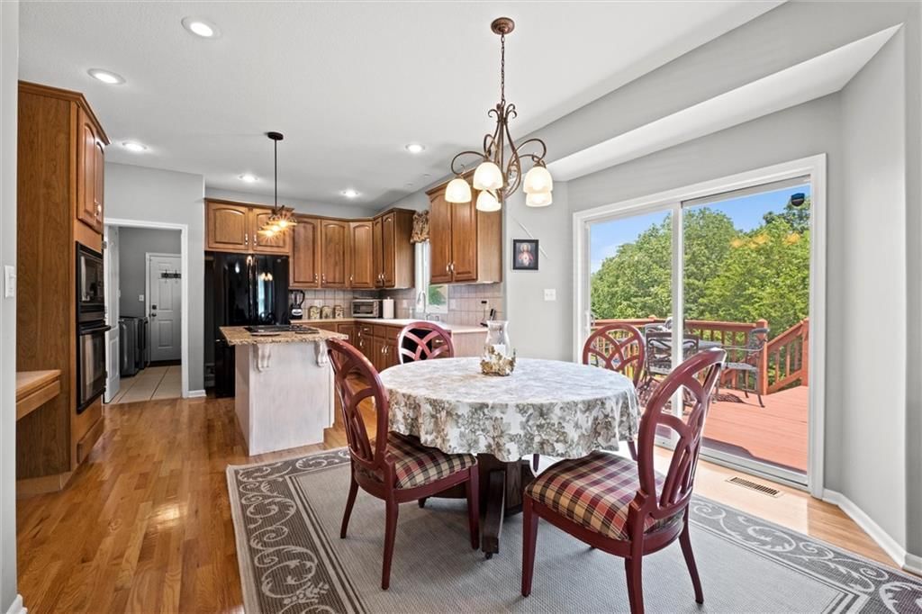 1708 Brookdale Drive — photo 12