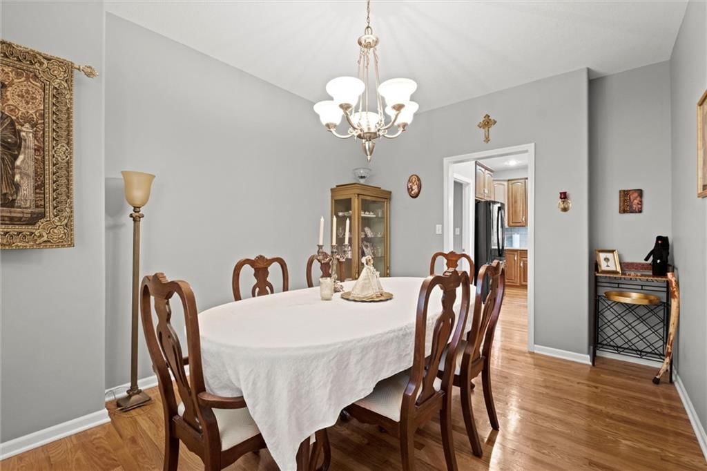 1708 Brookdale Drive — photo 13