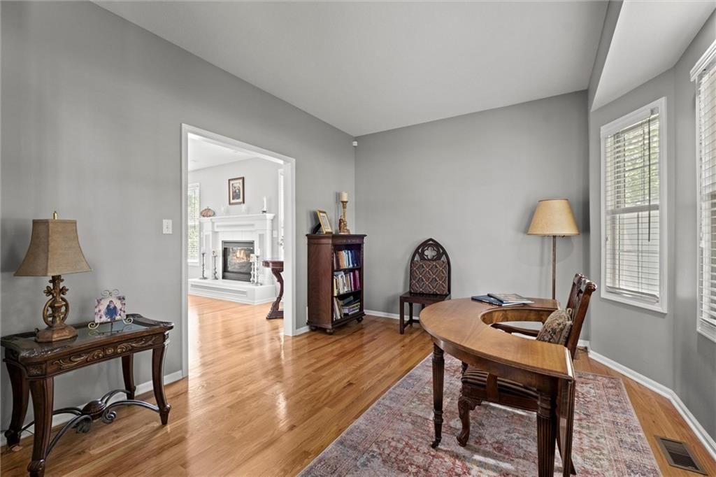 1708 Brookdale Drive — photo 15