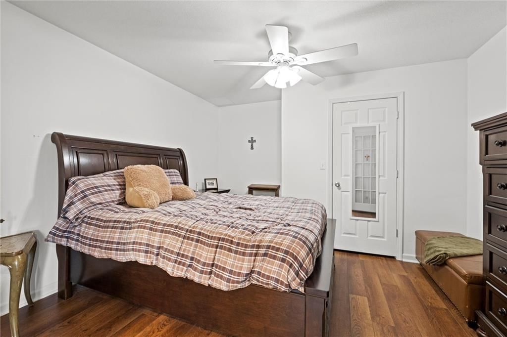 1708 Brookdale Drive — photo 21