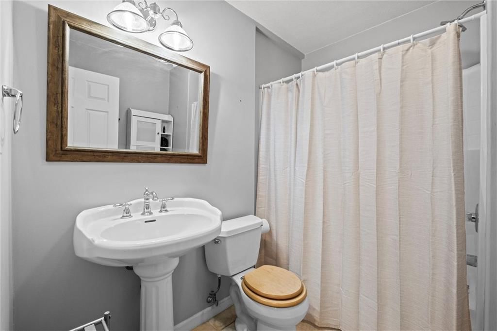 1708 Brookdale Drive — photo 26