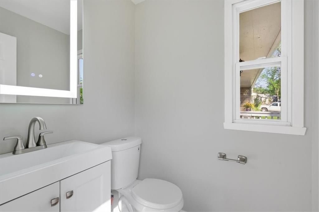 3404 N McCoy Street — photo 17