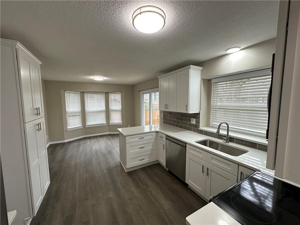 11743 Oakmont Street — photo 10