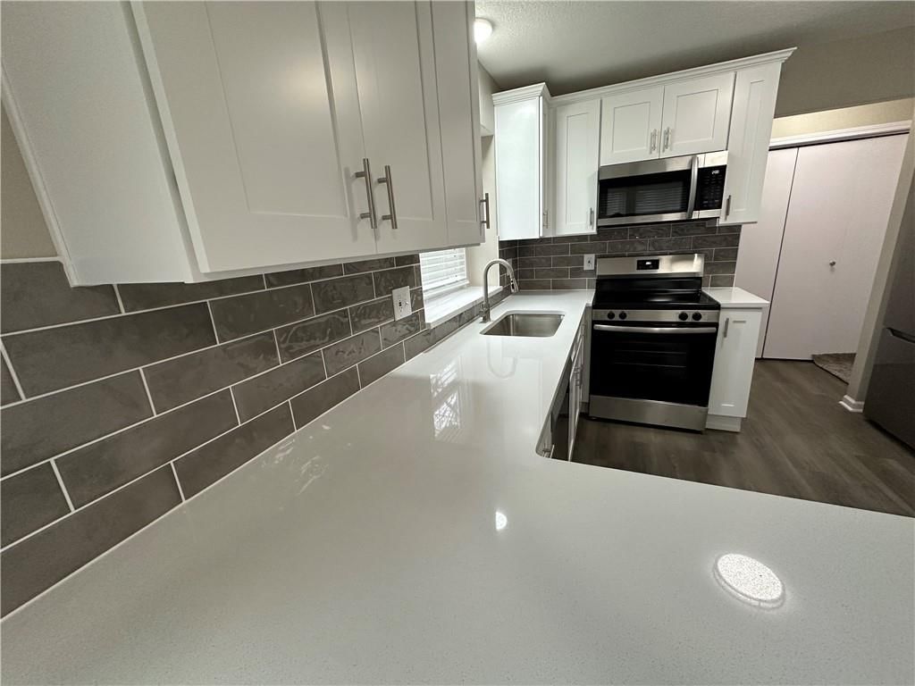 11743 Oakmont Street — photo 13