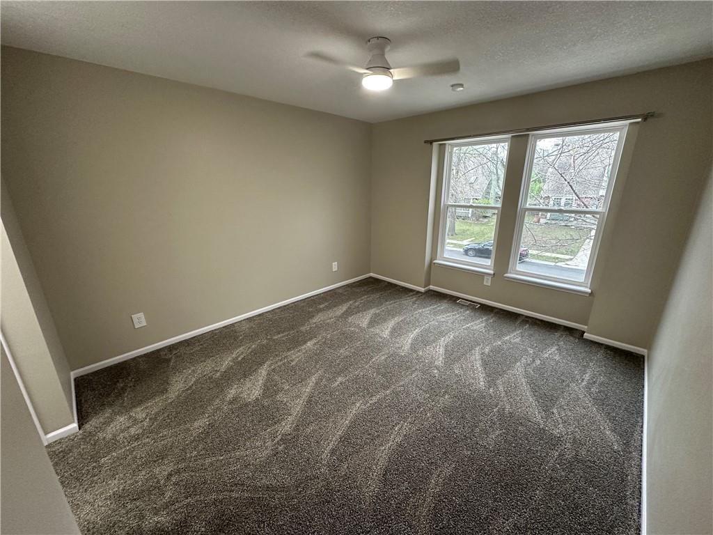 11743 Oakmont Street — photo 22