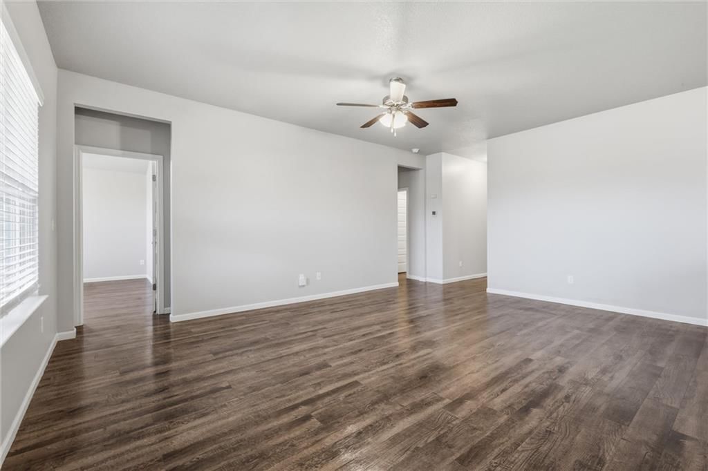 21826 Franklin Street — photo 7
