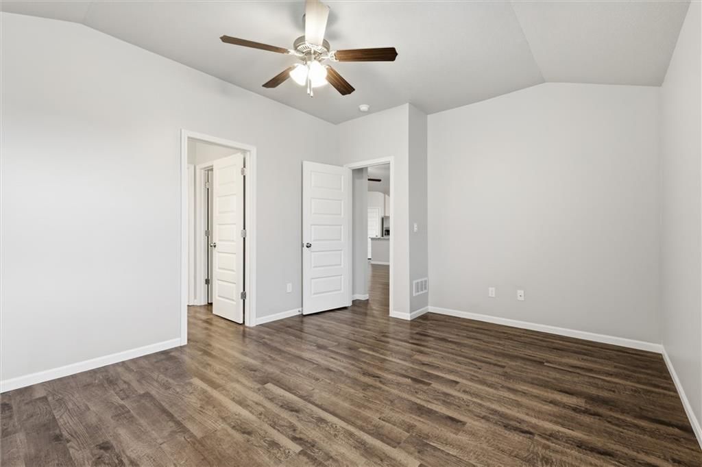 21826 Franklin Street — photo 14