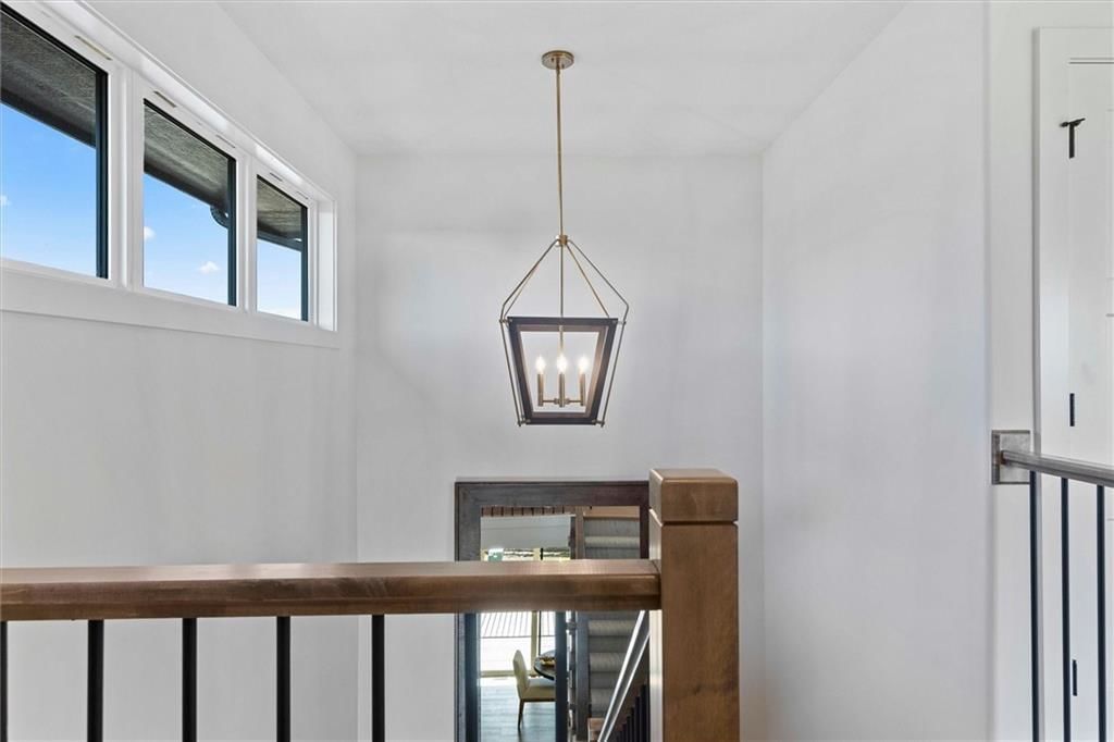 16932 Parkhill Street — photo 35