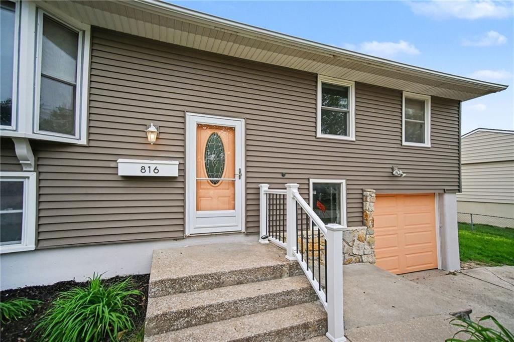 816 N Tepee Drive — photo 5