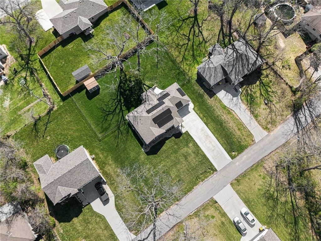 3517 N College Avenue — photo 32