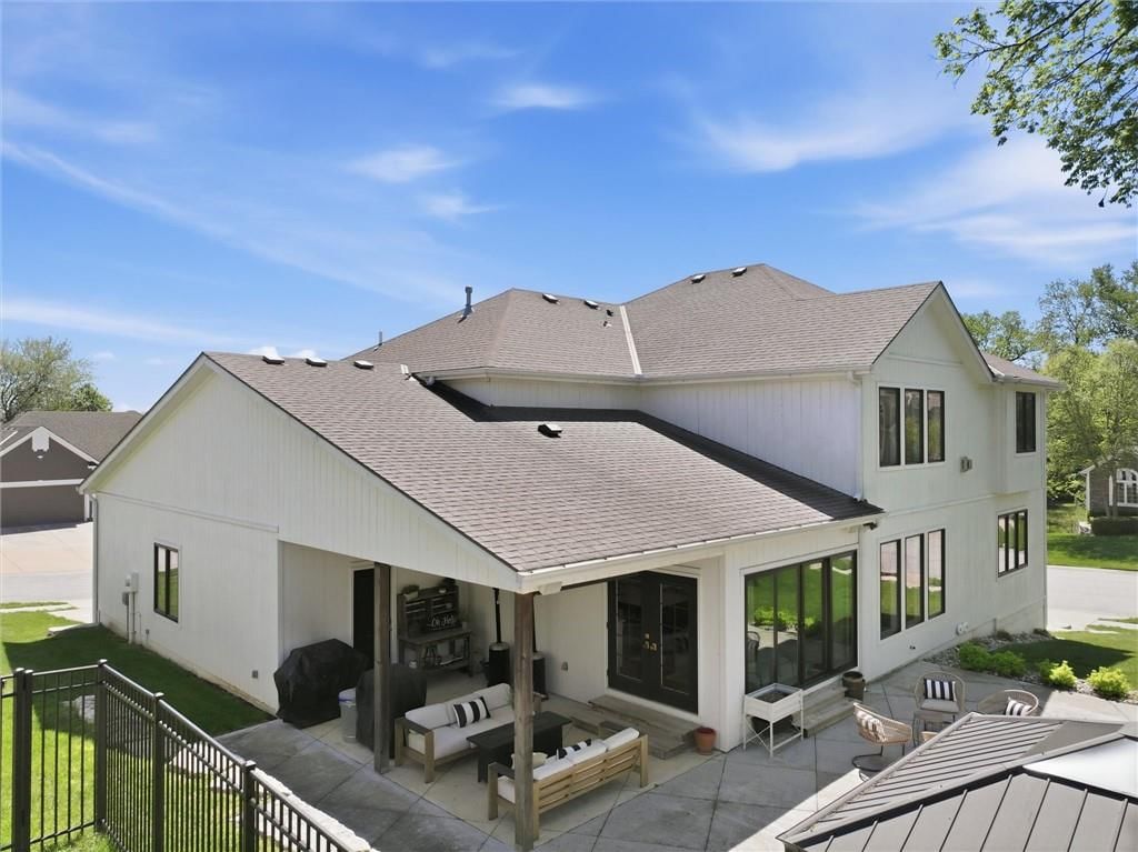 12548 Grand Court — photo 32