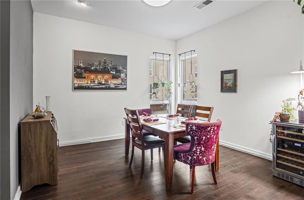 1605 Summit Street — photo 9