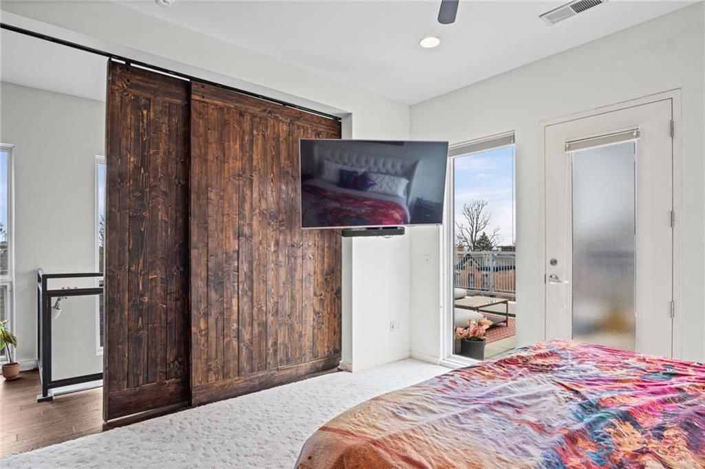 1605 Summit Street — photo 21