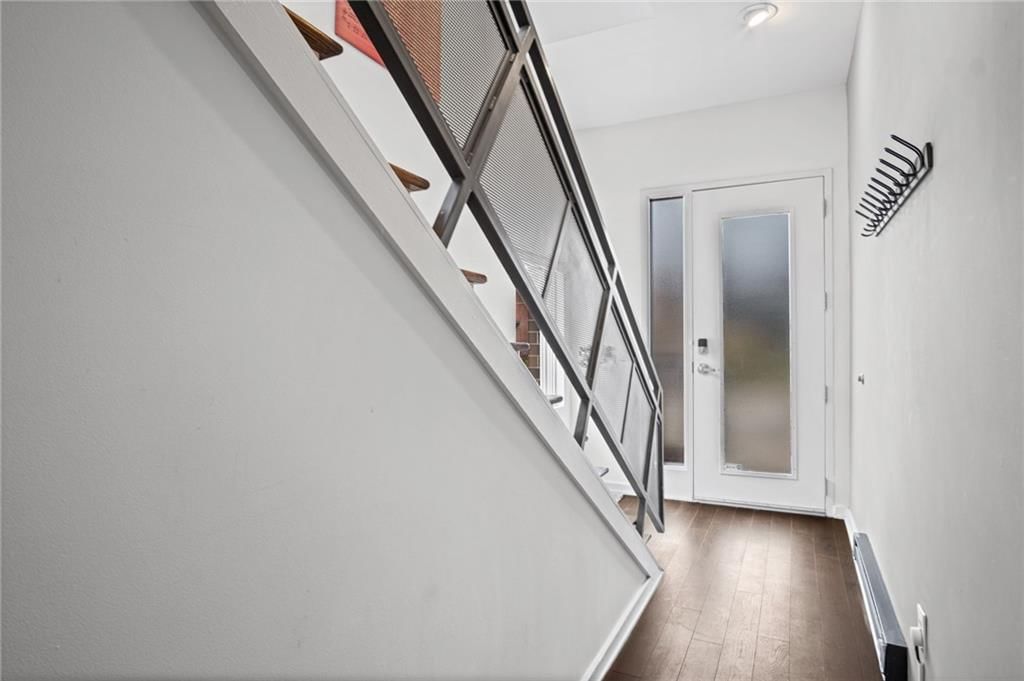1605 Summit Street — photo 34