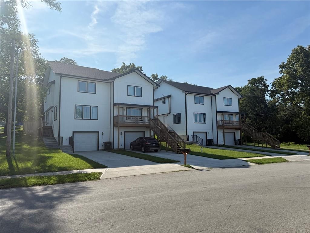 701-703 N 2nd Street, Leavenworth, KS