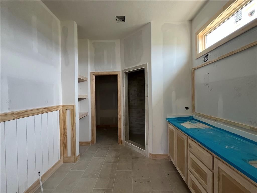 1628 Hanover Lane — photo 14