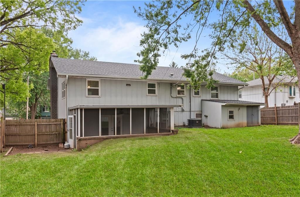 5624 Sutton Avenue — photo 28