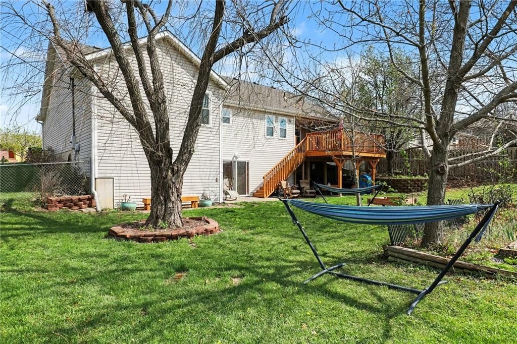 2411 Twin Oaks Drive — photo 29