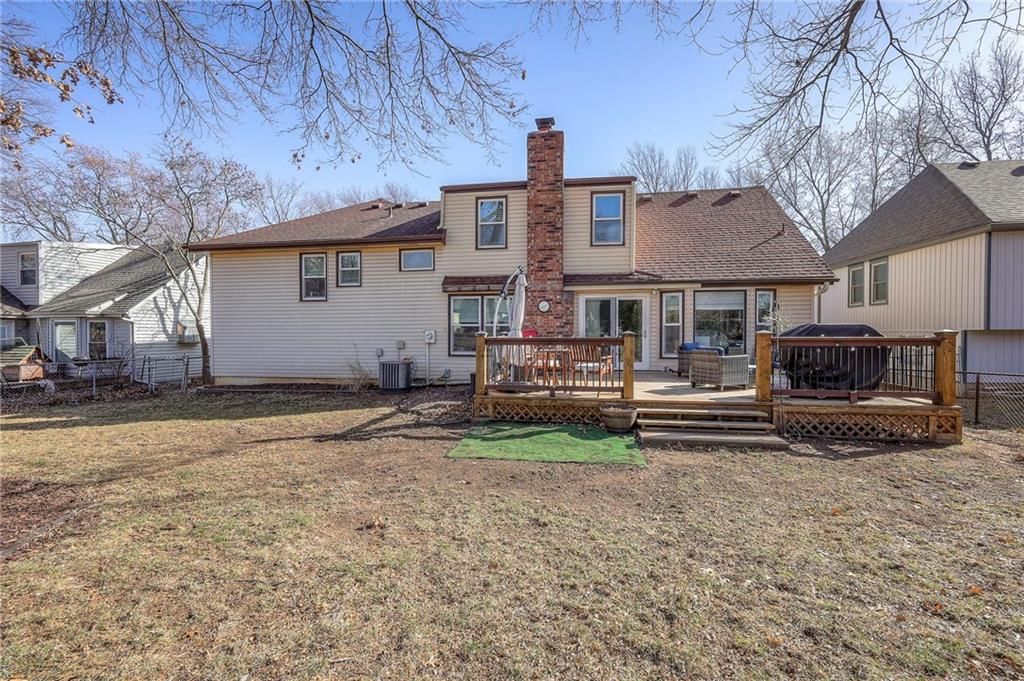 7802 WESTGATE Drive — photo 34