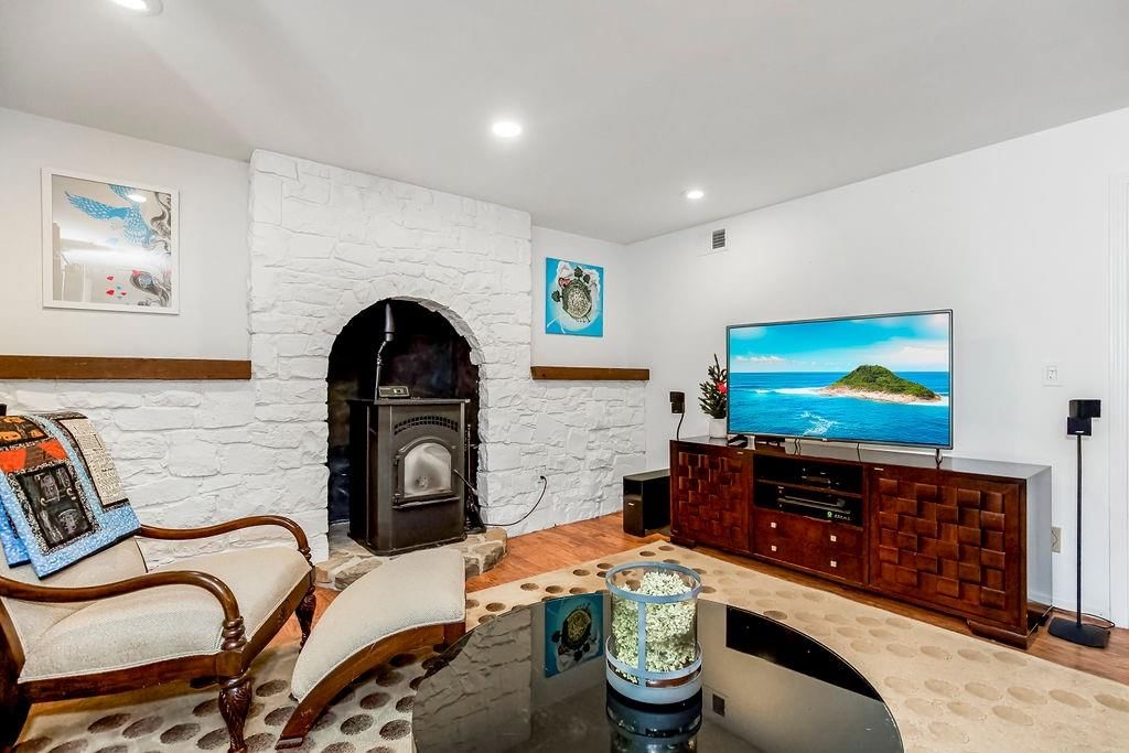 1045 NW S SOUTH SHORE Drive — photo 7