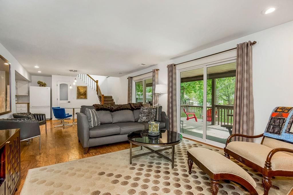 1045 NW S SOUTH SHORE Drive — photo 9