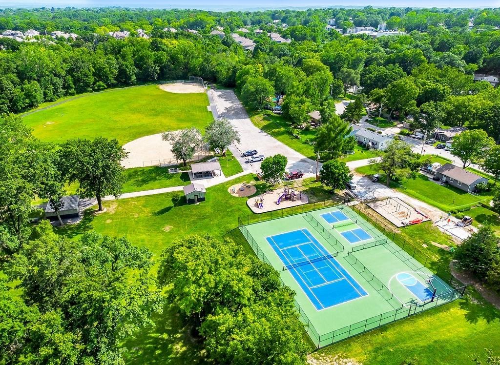 1045 NW S SOUTH SHORE Drive — photo 35