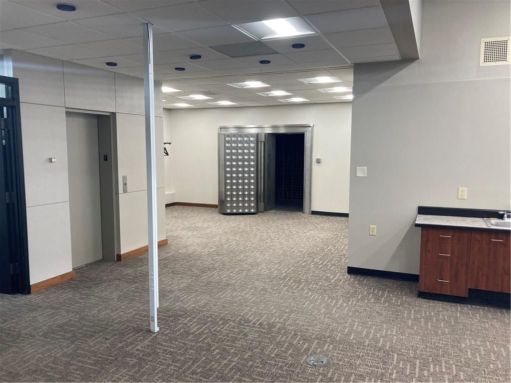 4240-Suite 101 Blue Ridge Boulevard — photo 3