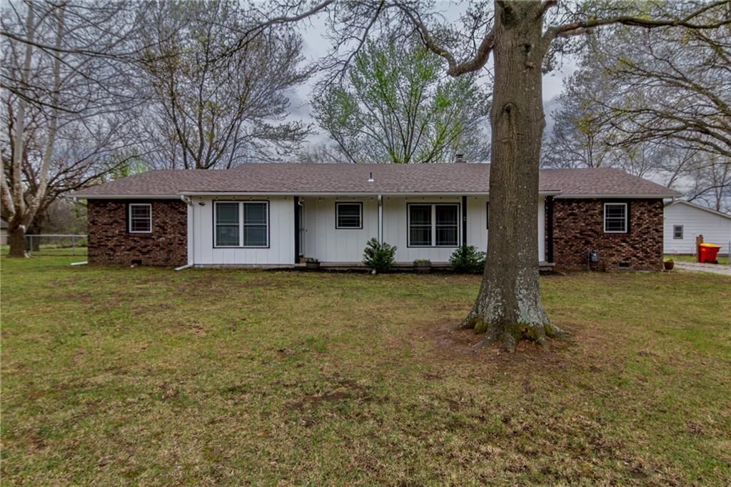 101 W North County Road — photo 41