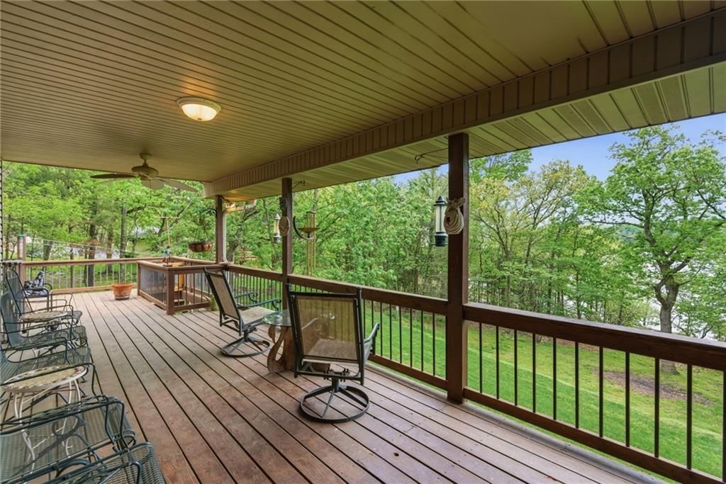 1841 Lake Bluff Drive — photo 21