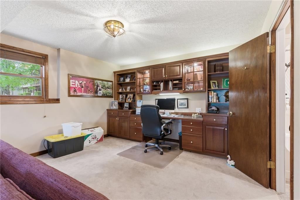 1841 Lake Bluff Drive — photo 25