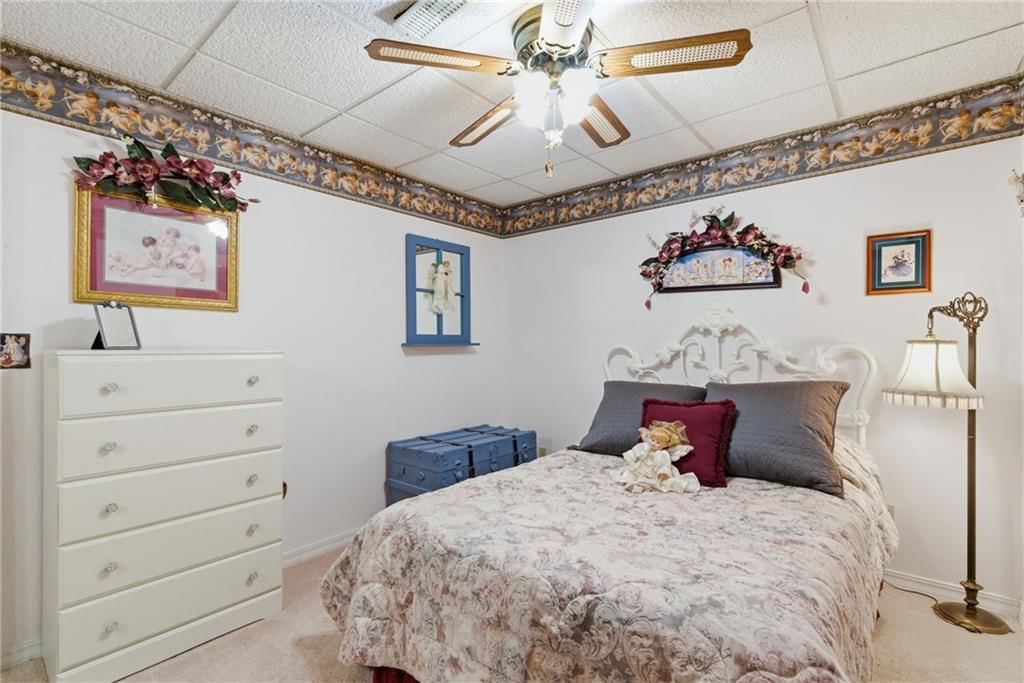 1841 Lake Bluff Drive — photo 29