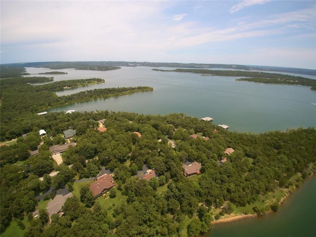 1841 Lake Bluff Drive — photo 42