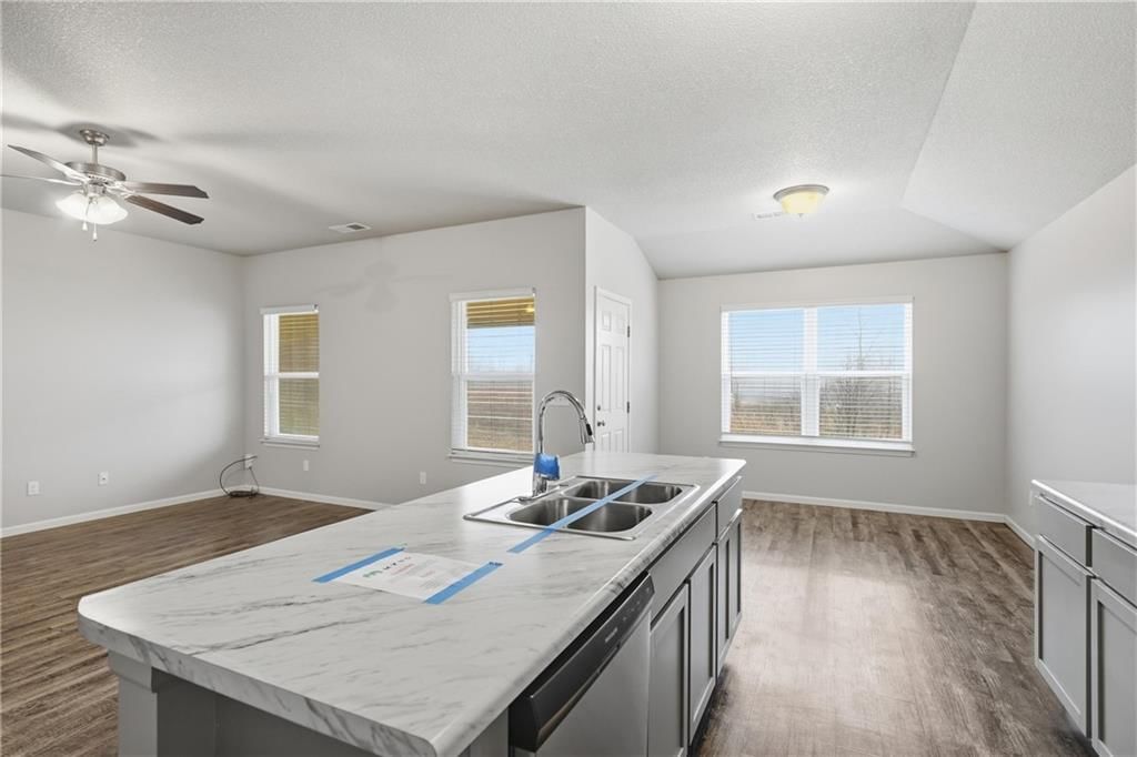 21832 Franklin Street — photo 11