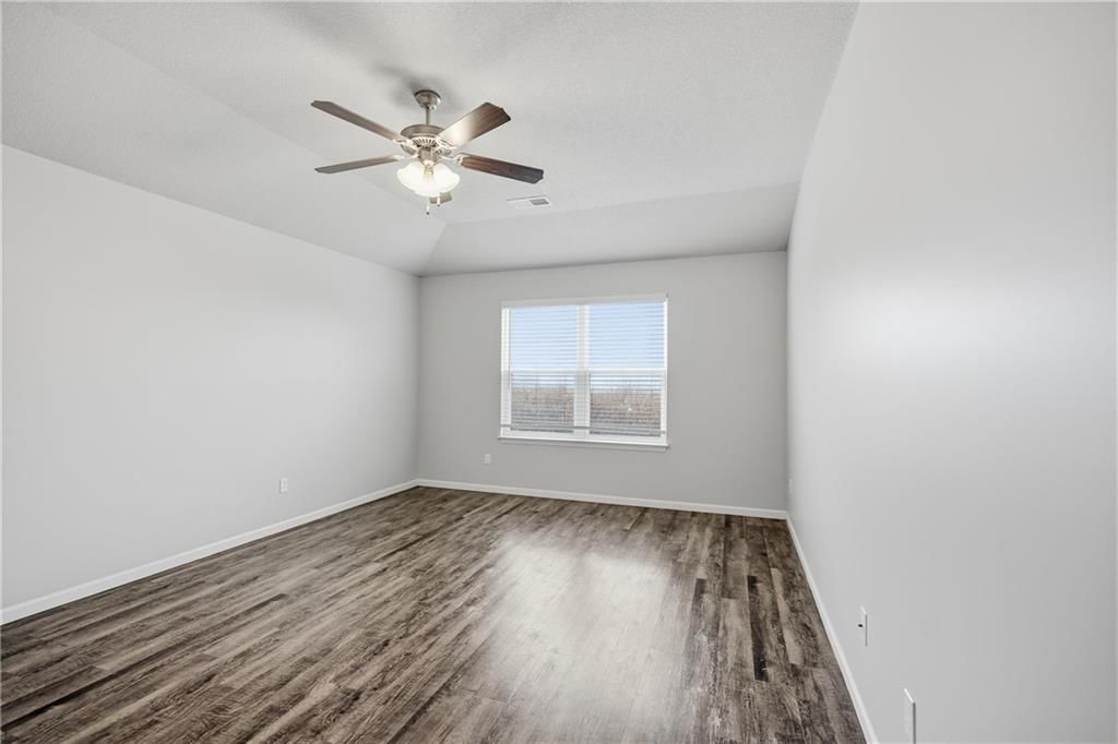 21832 Franklin Street — photo 14