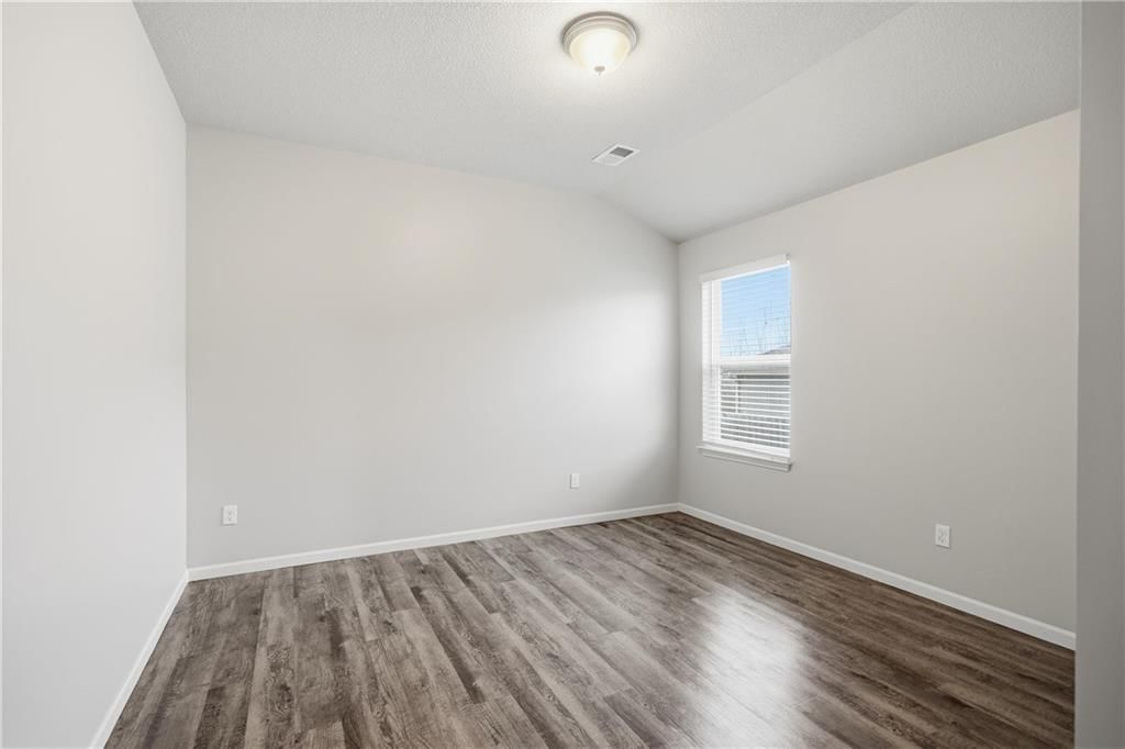 21832 Franklin Street — photo 20
