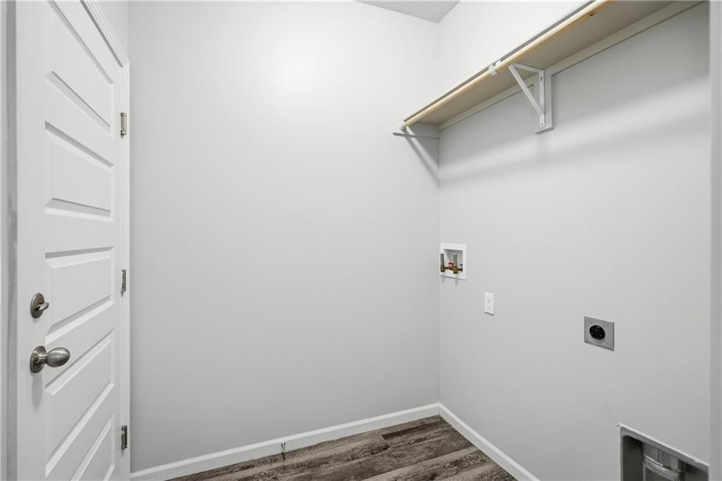 21832 Franklin Street — photo 23
