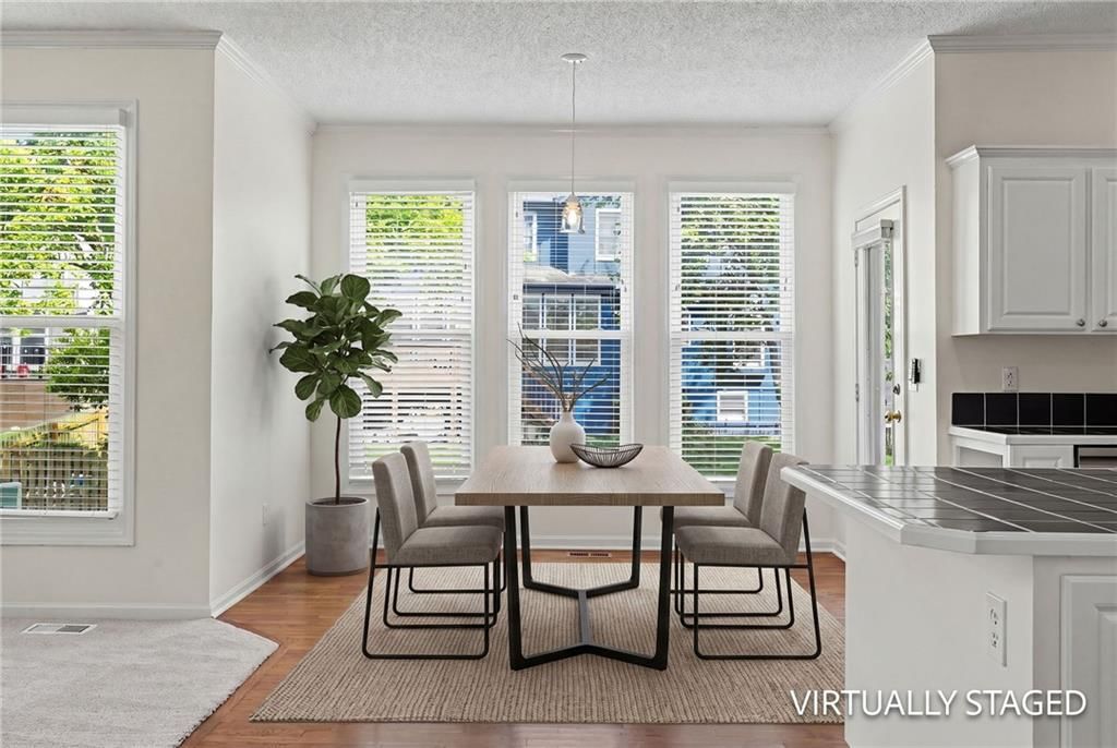 8006 W 129 Terrace — photo 6