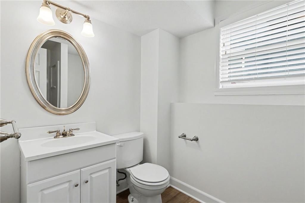 8006 W 129 Terrace — photo 42