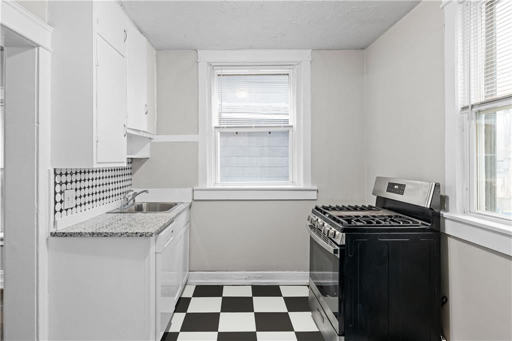 4245 Harrison Street — photo 16
